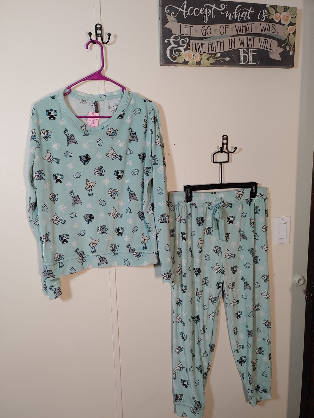 Like New Jaclyn Intimates Adorable Frenchie Dog Print Pajama Set